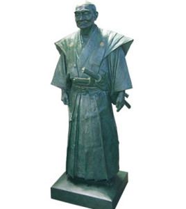 愛知県安城市　銅像修復