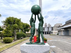 愛知県名古屋市｜青銅像「若さの像」修復・クリーニング